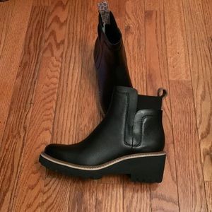 Dolce Vita Huey H2O waterproof bootie